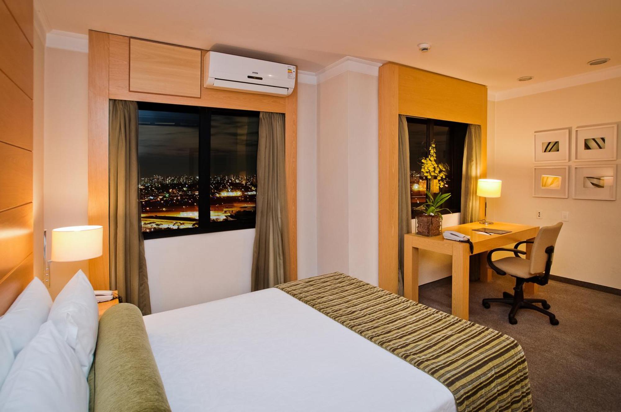 Esuites Congonhas — Foto’s 2